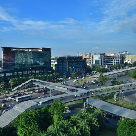 The Westin Gurgaon, New Delhi Hotel Exterior photo